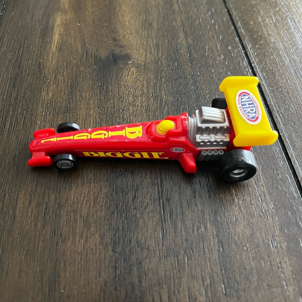2002 NHRA Championship Drag Racing Red "Biggie" Dragster